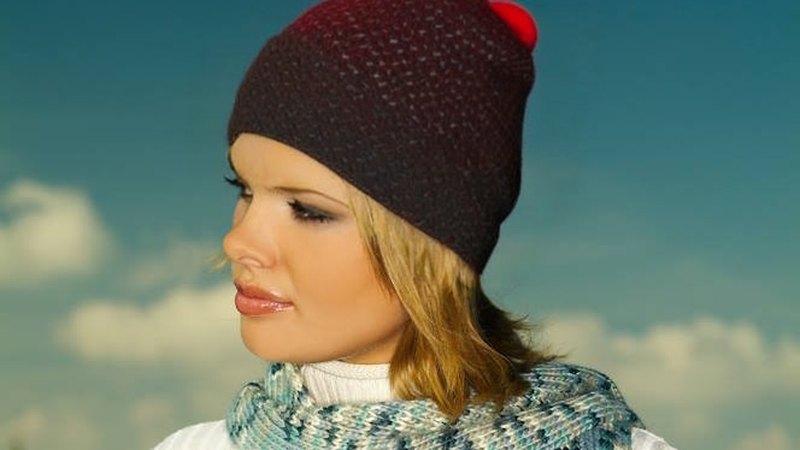 Woman with a knitted cap